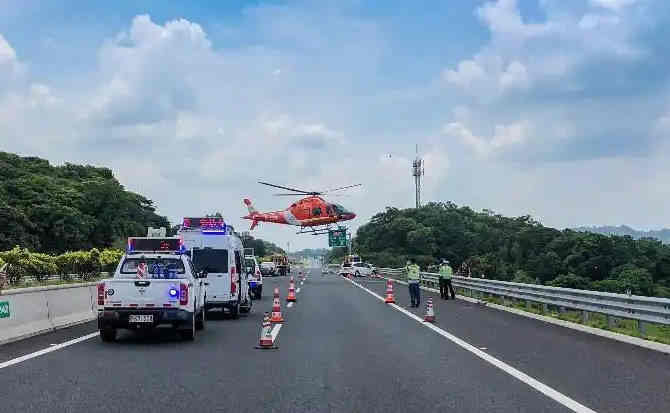 思茅区高速公路汽车救援案例