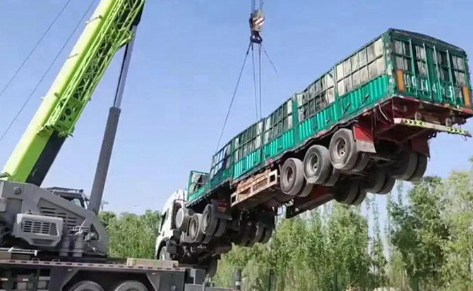 思茅区道路脱困救援案例